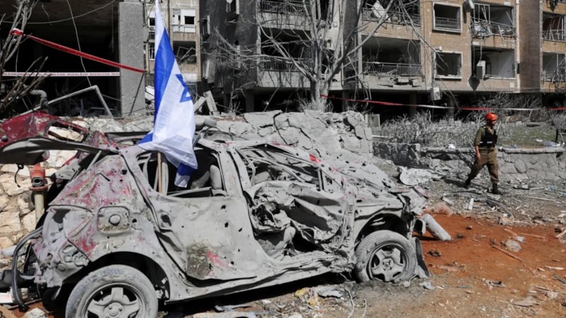 İran'ın füzelerinin İsrail'deki 5 askeri tesisi doğrudan vurduğu ortaya çıktı