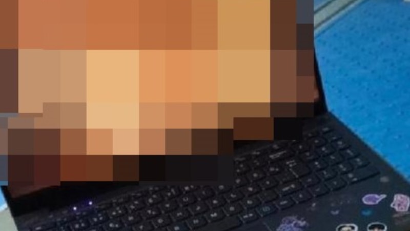 Sakarya'da kız yurdunda açtıkları pornografik filmi sosyal medyada paylaştılar