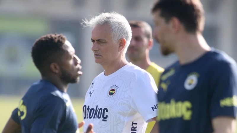 Fenerbahçe'de gönderilecek oyuncular belirlendi