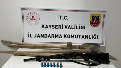 Kayseri'de defineciler suçüstü yakalandı