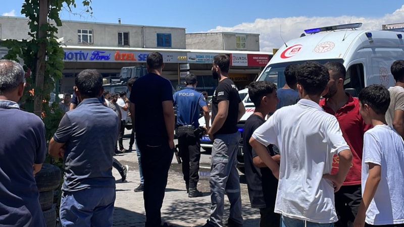 Diyarbakır'da olayla ilgisi olmayan 2 kişinin yaralandığı çatışmaya ilişkin 1 tutuklama