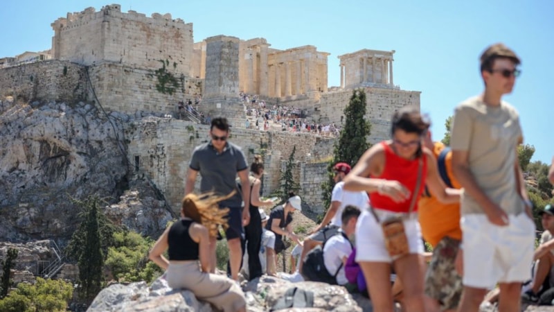 Yunanistan'da 'yüksek sıcak' yasağı: Öğle saatlerinde açık alanda işçi çalıştırılmayacak