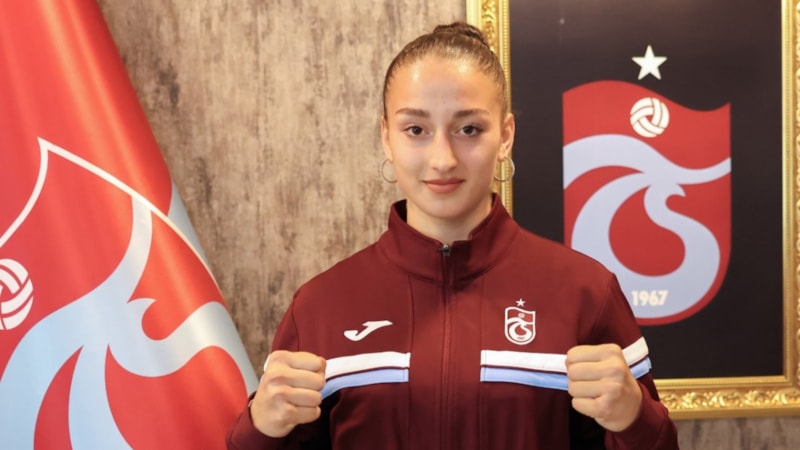 Milli boksör Dilara Sak, resmen Trabzonspor’da
