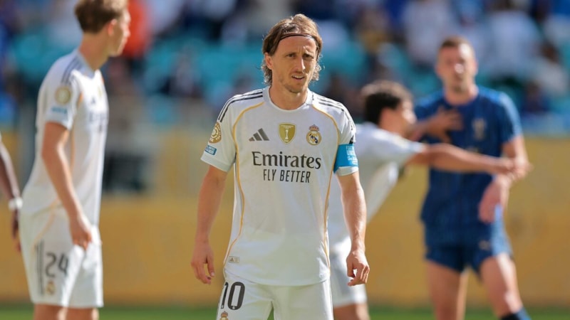 Luka Modric, Milan kadrosuna katılacak