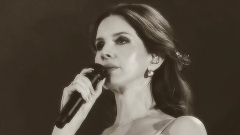 ABD'li şarkıcı Lana Del Rey'den Filistin'e destek: Barış en büyük dileğim
