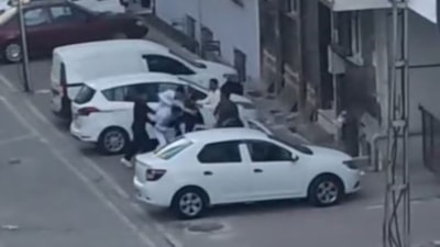 İstanbul'da küfür tartışmasında ortalık karıştı