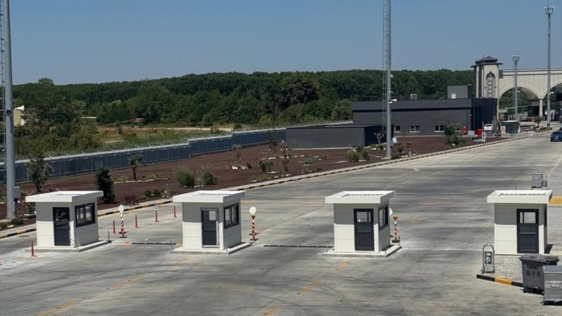 Edirne İpsala'daki pasaport kuleleri artırıldı