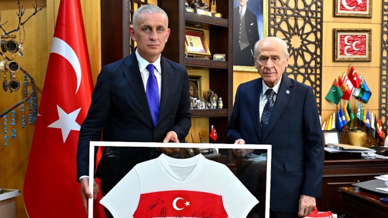 TFF Başkanı Hacıosmanoğlu'ndan Bahçeli'ye ziyaret