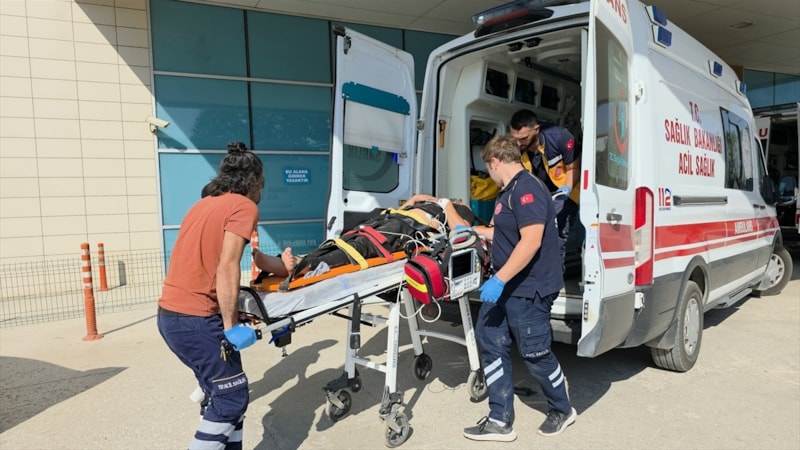 Bursa'da elektrik akımına kapılan işçi yaşam savaşı veriyor