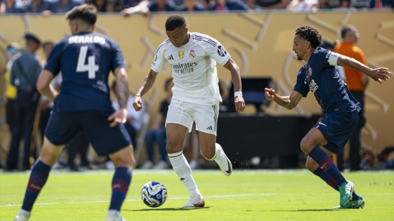 Real Madrid'i farklı yenen Paris St Germain finale yükseldi