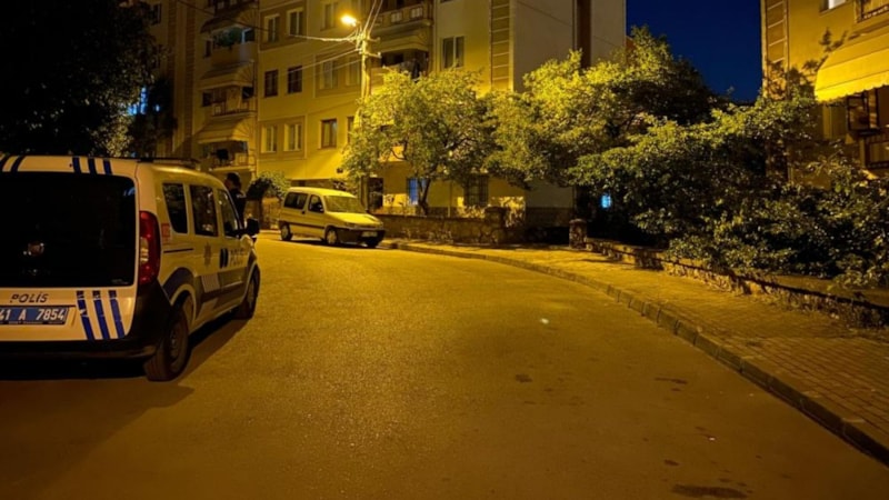 Kocaeli'de çocuk gürültüsü tartışmasında 1 kadın bıçaklandı