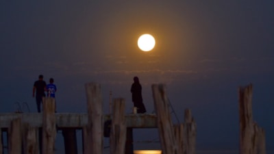 Dolunay Van Gölü ile buluştu ortaya eşsiz manzaralar çıktı