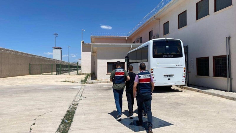 Kesinleşmiş hapis cezasıyla aranıyordu: Bingöl'de yakalandı