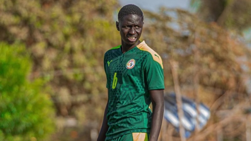 Fenerbahçe Abdou Aziz Fall'ın transferini açıkladı