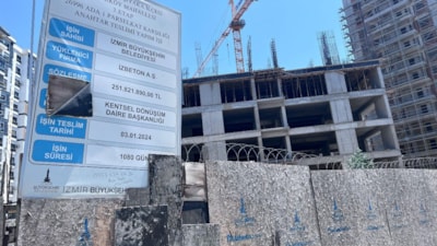 İzmir Büyükşehir Belediyesi'ne güvendiler, evsiz kaldılar