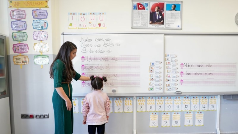 Milli Eğitim Bakanı Tekin, öğretmen adaylarına başarılar diledi