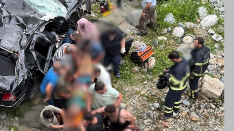 Rize'de iki aracın çarpıştığı kazada 1 can kaybı