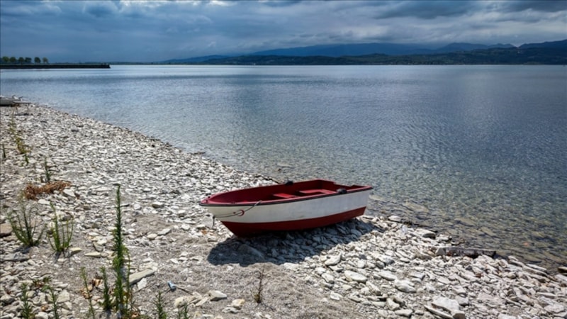 Sapanca Gölü son 2 yılda 20 metre çekildi