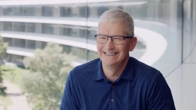 Apple CEO'su Tim Cook'un rakibi yok: Yıllarca koltukta oturabilir