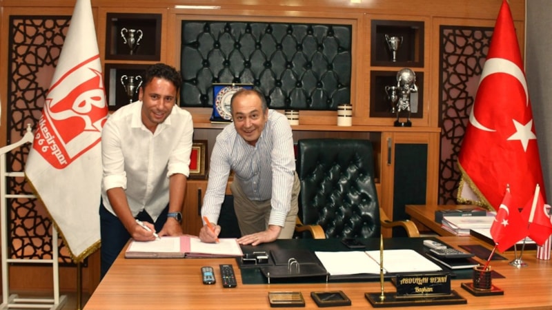 Balıkesirspor'da Cem Kavçak dönemi resmen başladı