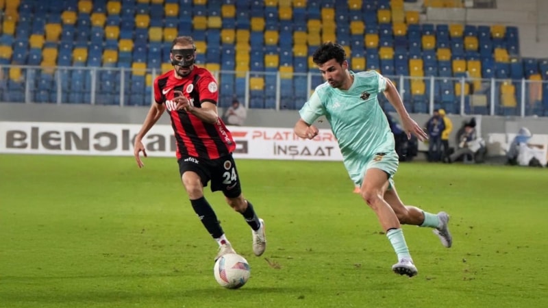 Esenler Erokspor, Tugay Kaçar’ın sözleşmesini uzattı