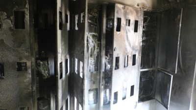 Ankara’da apartmanda elektrik patlaması: 8 kişi dumandan etkilendi