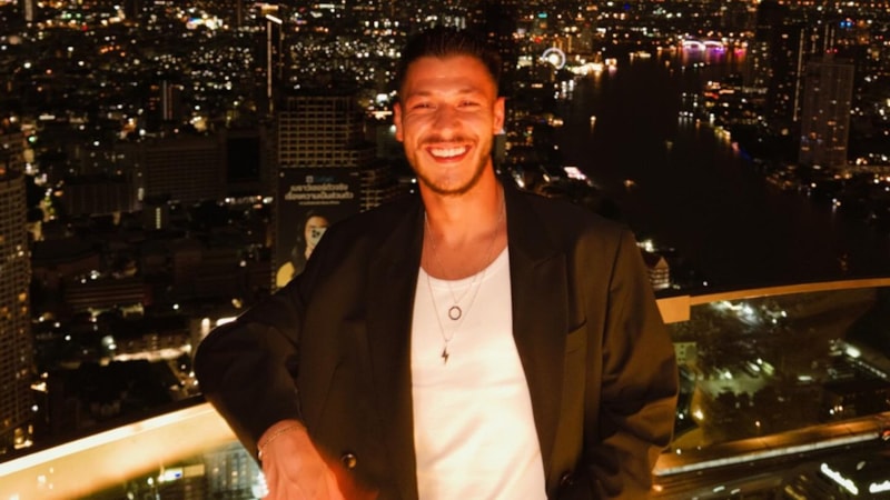 Aşkları tam gaz devam ediyor! Kubilay Aka ile Hafsanur Sancaktutan'dan yeni fotoğraf geldi