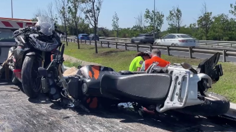 İstanbul'da iki motosikletli çarpıştı: 4 yaralı