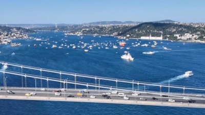 Boğaz’da kortej: 253 tekne şehitler için yola çıktı