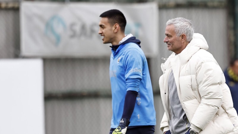 Jose Mourinho, İrfan Can Eğribayat'ı düşünüyor