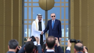 Cumhurbaşkanı Erdoğan, BAE Devlet Başkanı El Nahyan'ı resmi törenle karşıladı