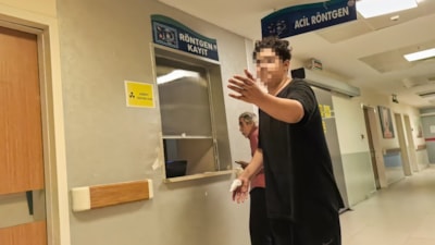 Bursa’da motosiklet zincirine elini kaptıran gencin parmağı koptu