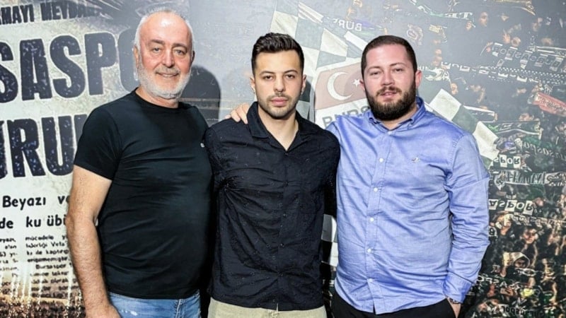 Bursaspor, Taha Can Velioğlu ve Bora Yılmaz ile vedalaştı