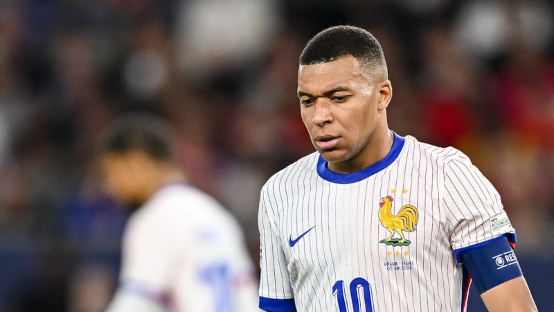 Kylian Mbappe'nin prim dağıttığı polislere soruşturma açıldı