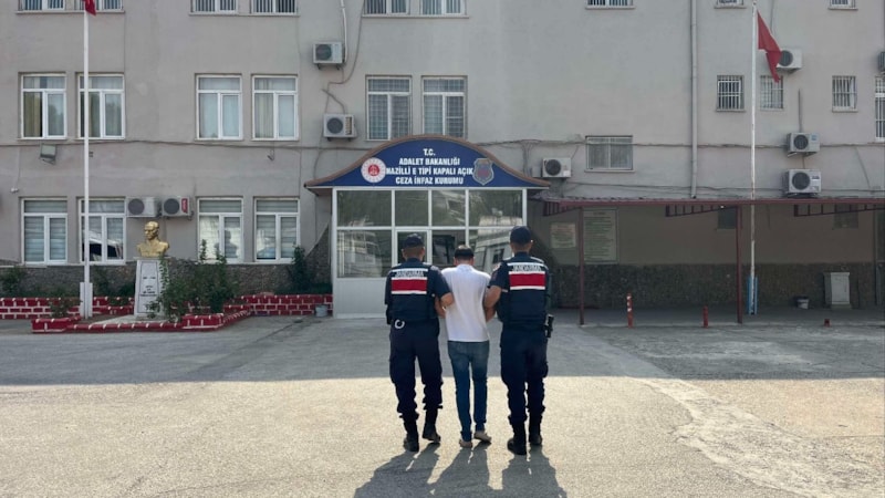 Aydın'da uyuşturucudan aranan şahıs yakalandı