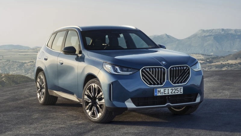 BMW X3'ten Türkiye'ye özel motor seçeneği: İşte otomobilin yeni fiyatı