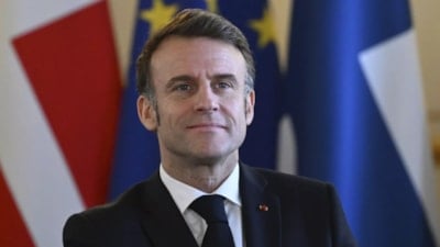 Macron AB'nin Rusya'ya uygulayacağı yeni yaptırım paketinden memnun
