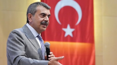 CHP ve FETÖ, Milli Eğitim Bakanı Yusuf Tekin'i neden hedef alıyor