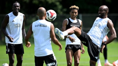 Beşiktaş'ta 7 oyuncuya yol göründü