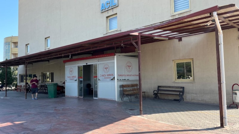 İzmir'de 68 işçi zehirlendi