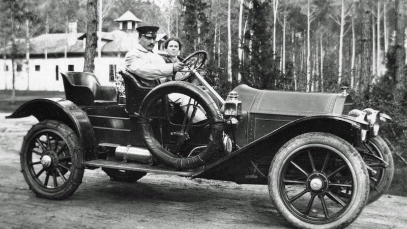 Dünyada ilk çıkan araba hangisidir? İşte tarihin ilk otomobili!