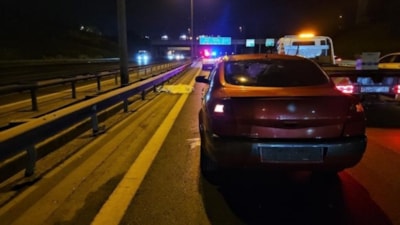 İstanbul Gaziosmanpaşa'da otoyolda otomobilin çarptığı şahıs öldü