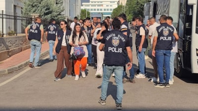 Denizli'de sahte eskort ilanlarıyla dolandırıcılık yapan çeteye yeni operasyon