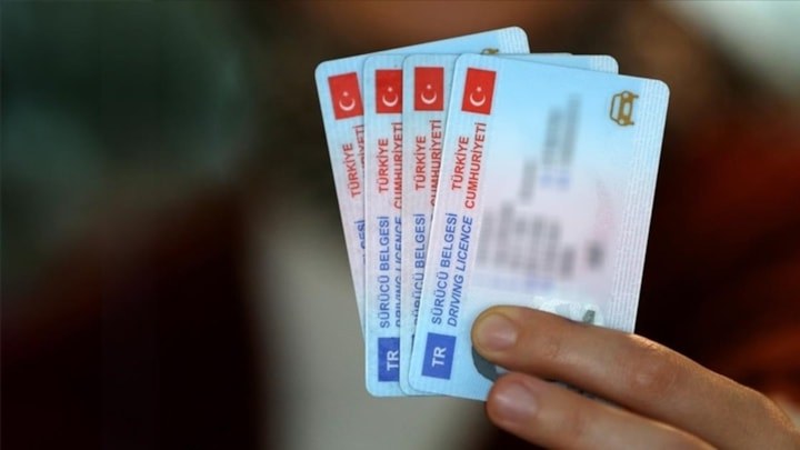 Eski tip ehliyetler için 5 adımda yenileme işlemi