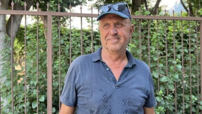 Antalya'da yeni aldığı bisikletiyle sahile gitti, başına gelmeyen kalmadı