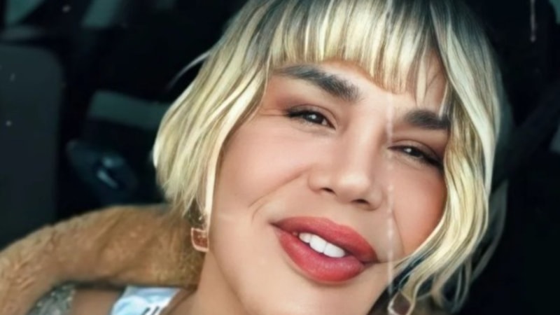 Sezen Aksu'nun son hali! Yeni imajına yorum yağdı.