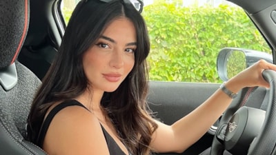 Oyuncu Melisa Aslı Pamuk'un ailesi! Fotoğrafa beğeni yağdı