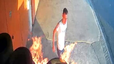 Kırklareli'de kundaklama anları güvenlik kameralarına yansıdı