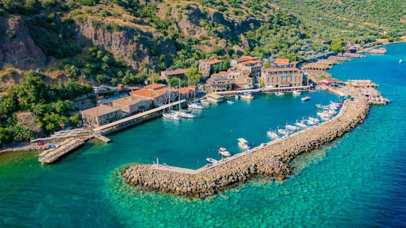 Ege’nin en şirin kasabasında neler yapılır: Asos rehberi