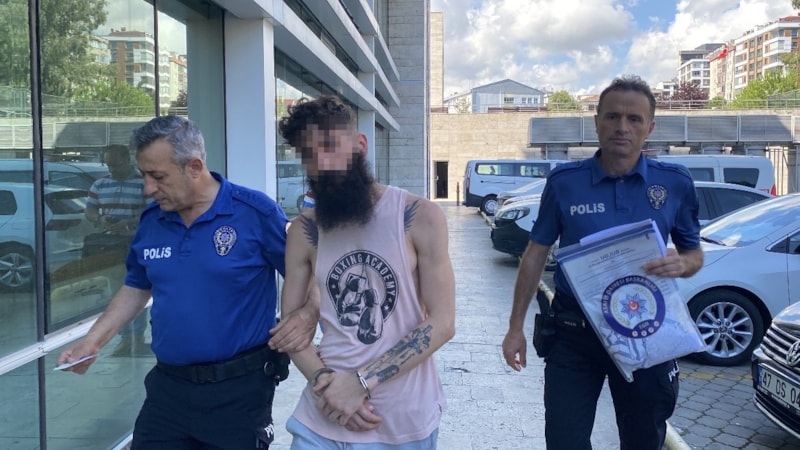 Samsun'da sevgilisinin dayısını bıçakladı